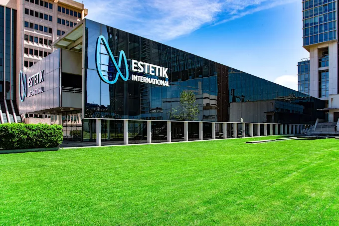 Aesthetic International