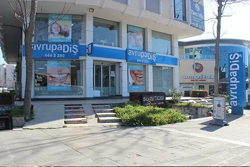 AvrupaDiş Sefaköy Oral and Dental Health Polyclinic